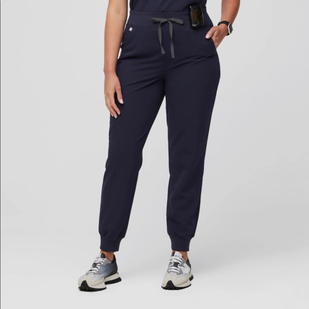 Figs XS pants